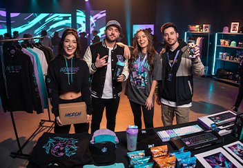 Merchandising-Produkte für Creator und Brands inklusive Fullservice-Logistik und Fulfillment von Brandbox.